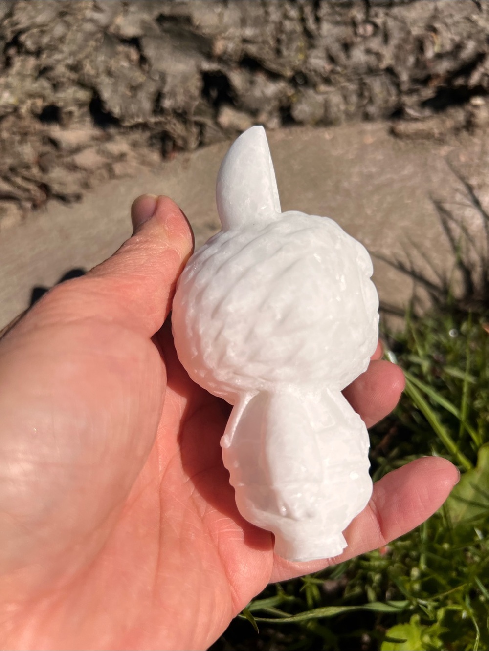 White (1) Jade Labubu carving | Crystal - Picture 5 of 16